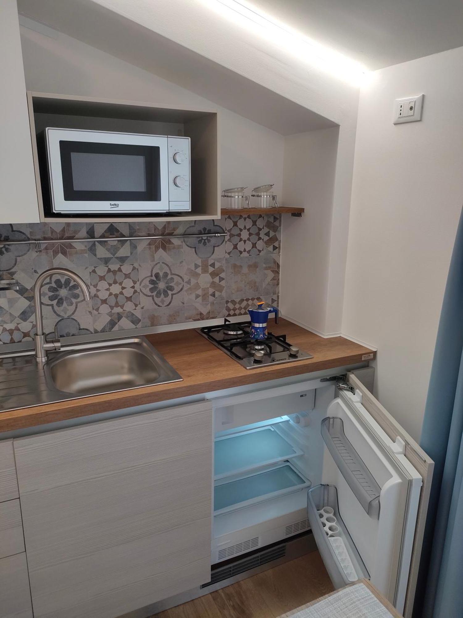Dh Studio Apartments Castellammare del Golfo Buitenkant foto